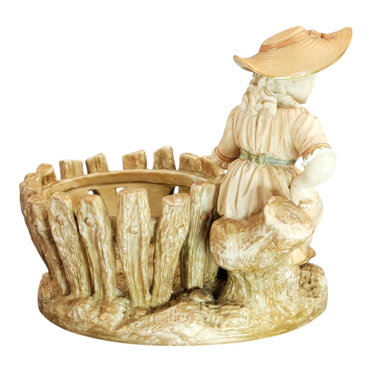 Royal Worcester, jardinière figurative par James Hadley, jeune fille à une clôture rustique-photo-1