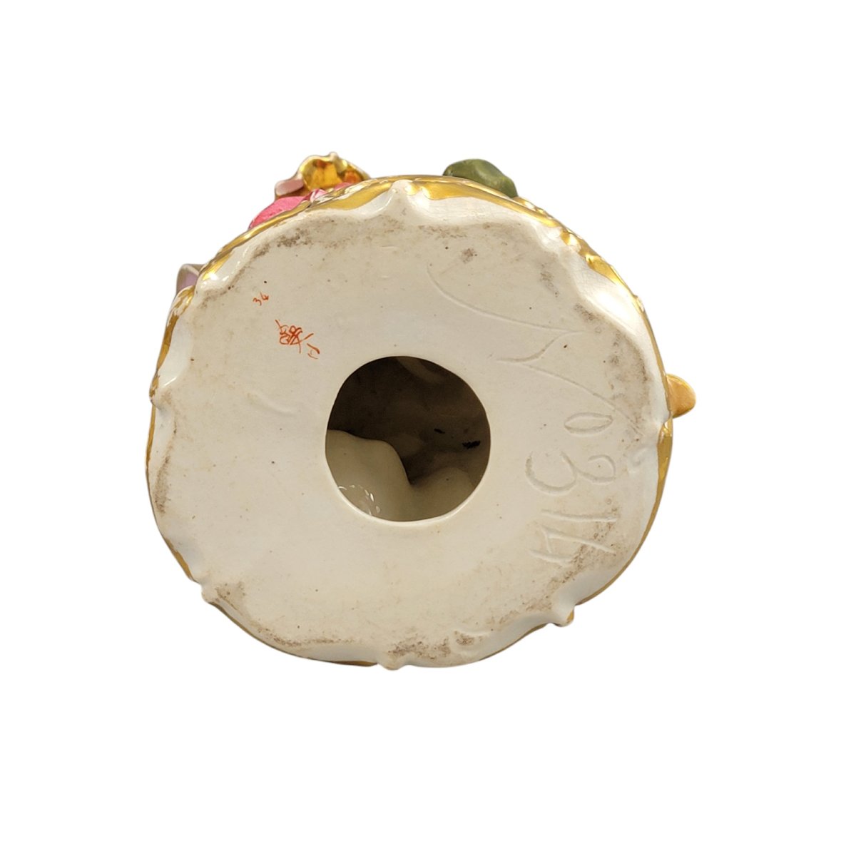 Paire de figurines en porcelaine de Derby « Boy Reading a Book and Girl Tatting », vers 1785-photo-1