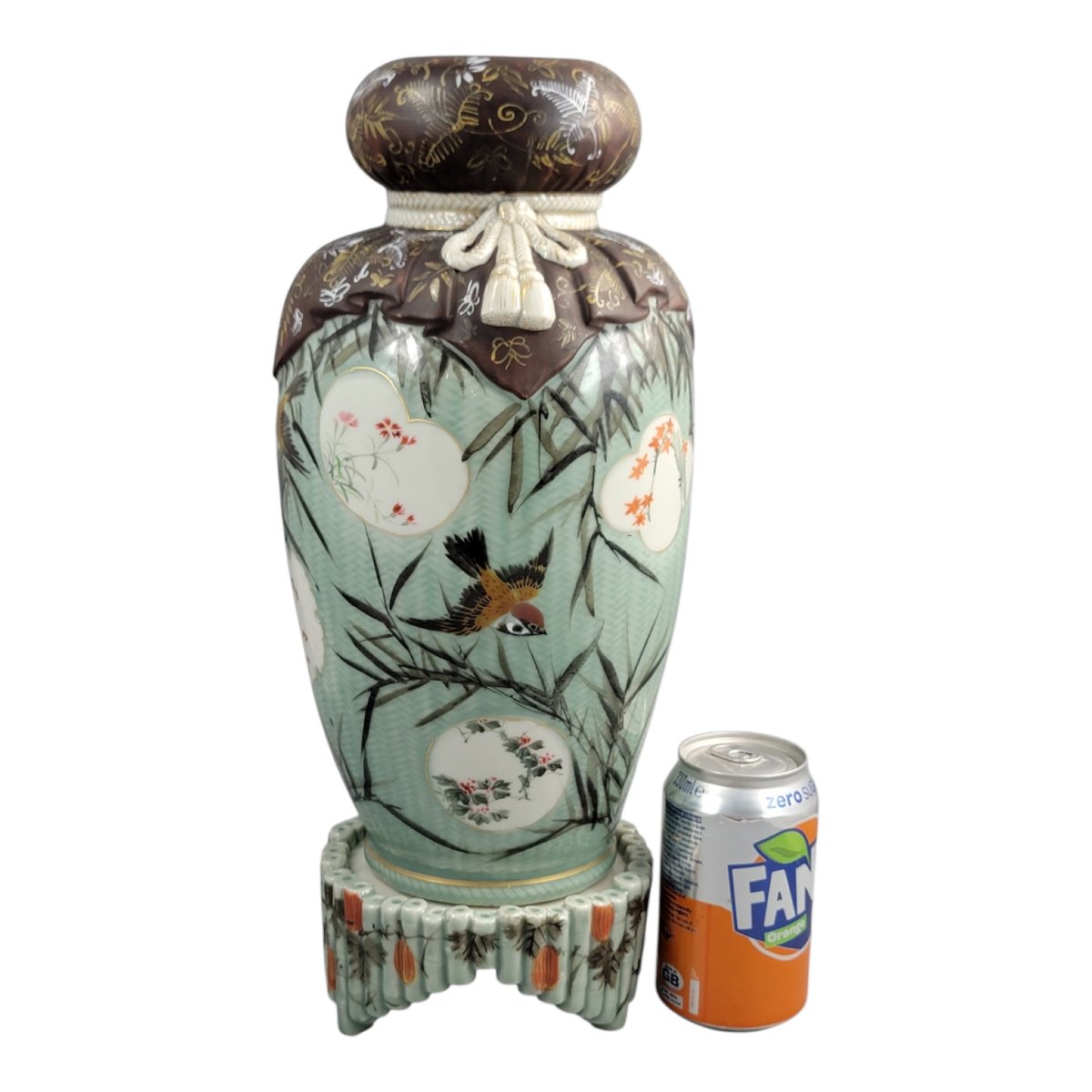 Sovereign Pair Of Meiji Period Seto Porcelain Vases By Kato Sanhei On Original Matching Porce-photo-6