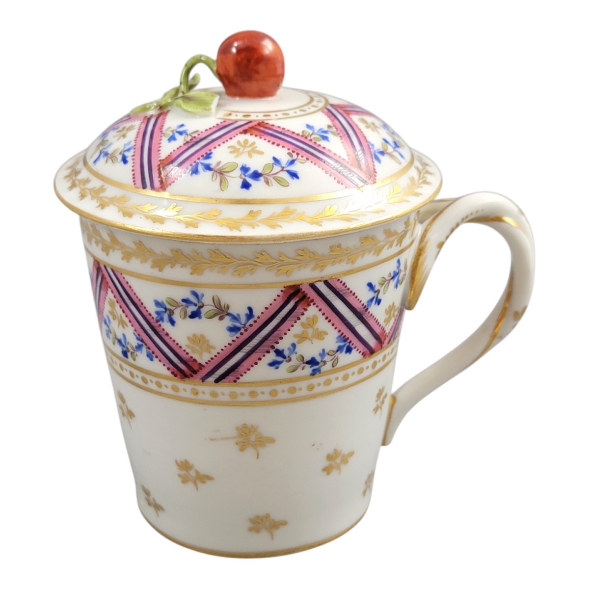 Manufacture de la Reine, tasse trembleuse couverte et soucoupe en porcelaine de Paris, XVIIIe s-photo-4