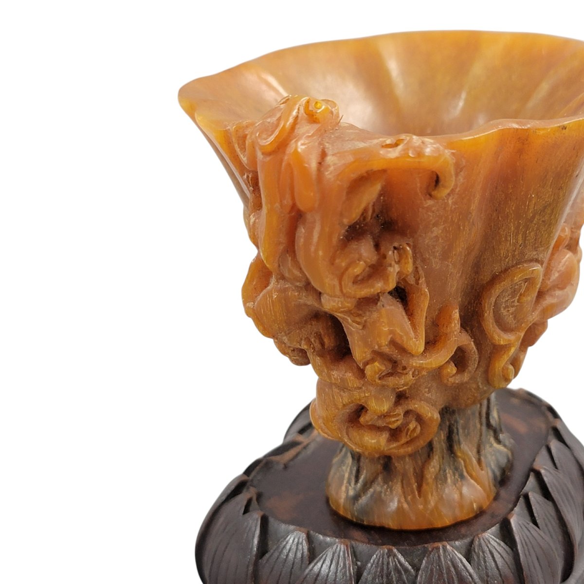 Chinese Carved Buffalo Horn Libation Cup With Wooden Stand-photo-6