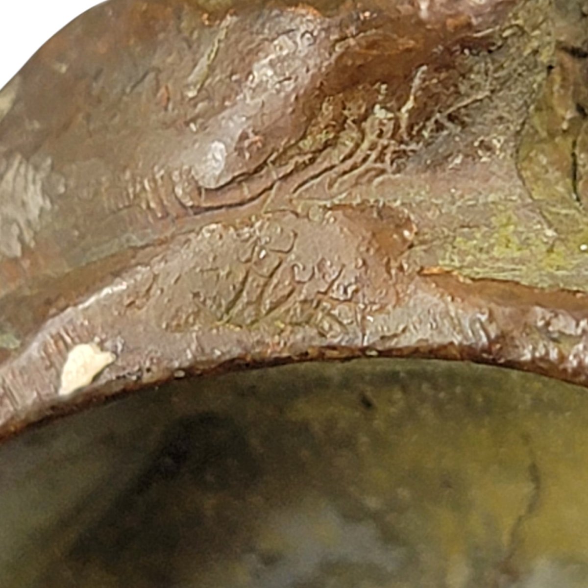 Statuette en bronze de Budai avec yuanbao et sceptre ruyi, vers 1900-photo-7