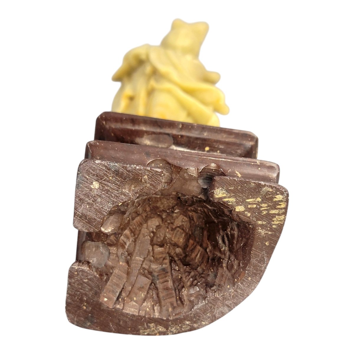 Figure chinoise en stéatite représentant Guanyin à l’éventail rond-photo-8