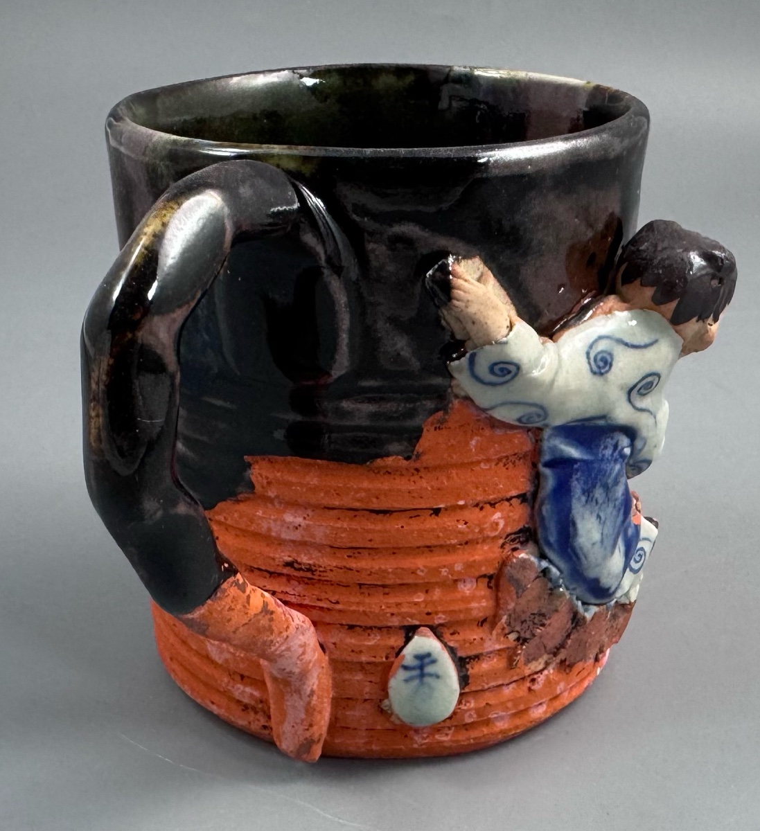 Chope Sumida Gawa japonaise au karako en relief, signée Kōko — époque Meiji / début Taishō-photo-4