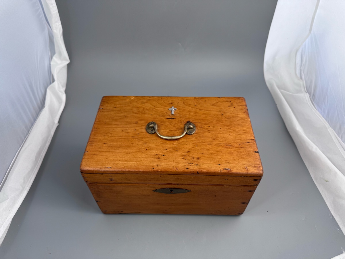 Scottish Presbyterian Portable Communion Set, Sterling Silver, Fitted Pine Case-photo-3