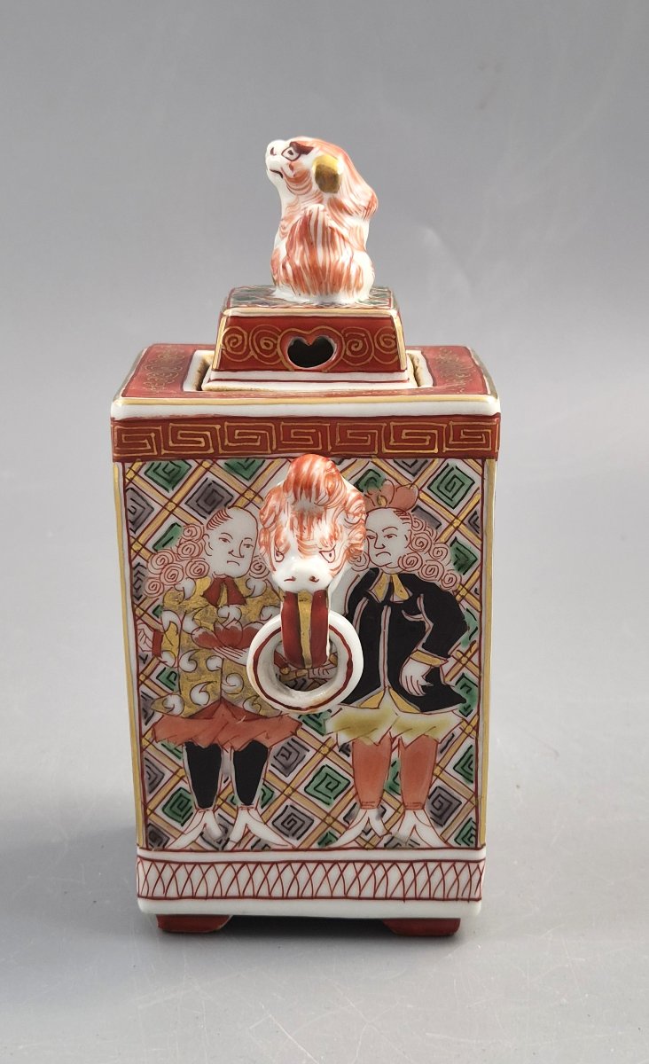 Rare Imari Porcelain Koro - Edo Period, Bakumatsu Period C.1860 - Nanban Subject-photo-2