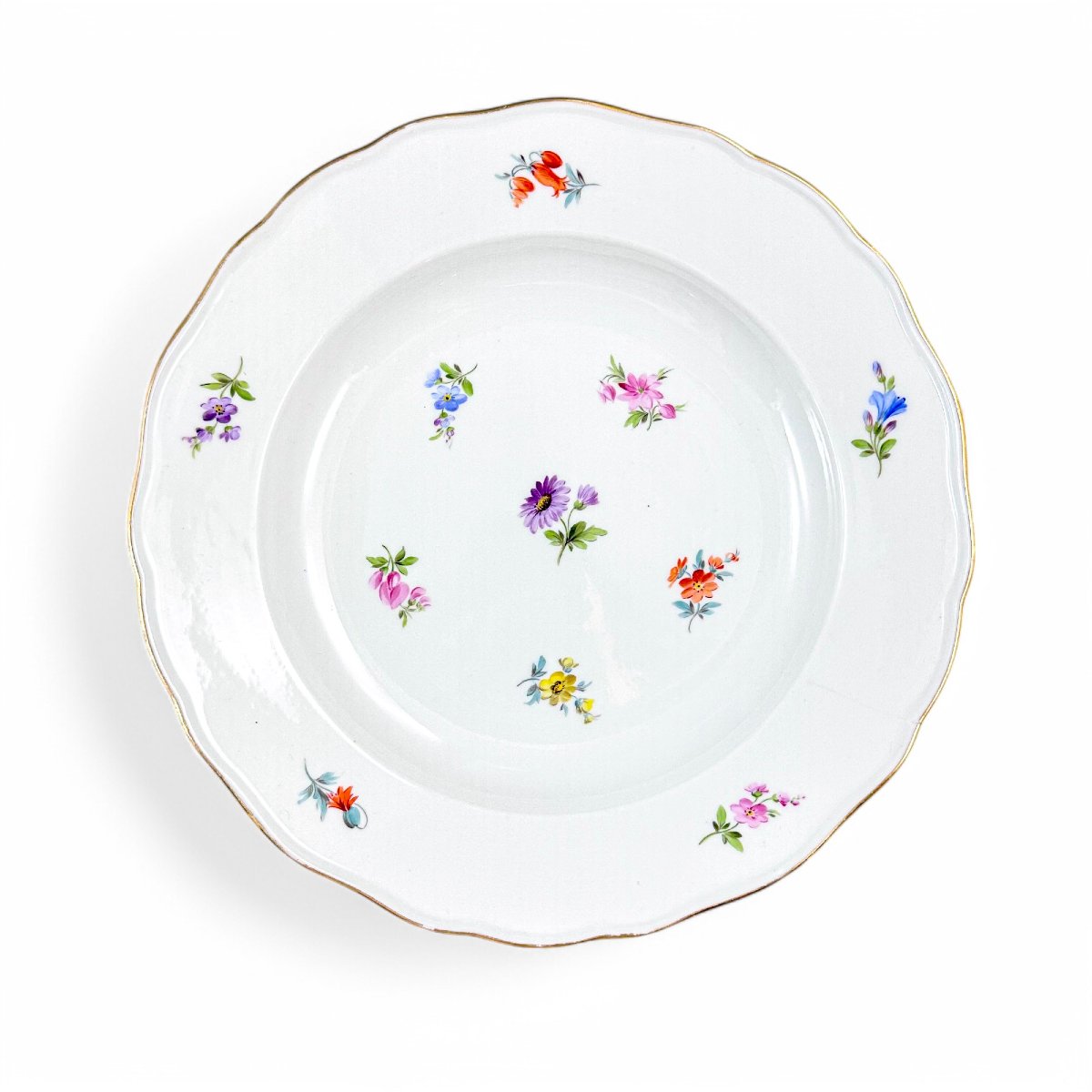 Suite de trois assiettes Meissen à décor Streublumen, vers 1880-photo-2