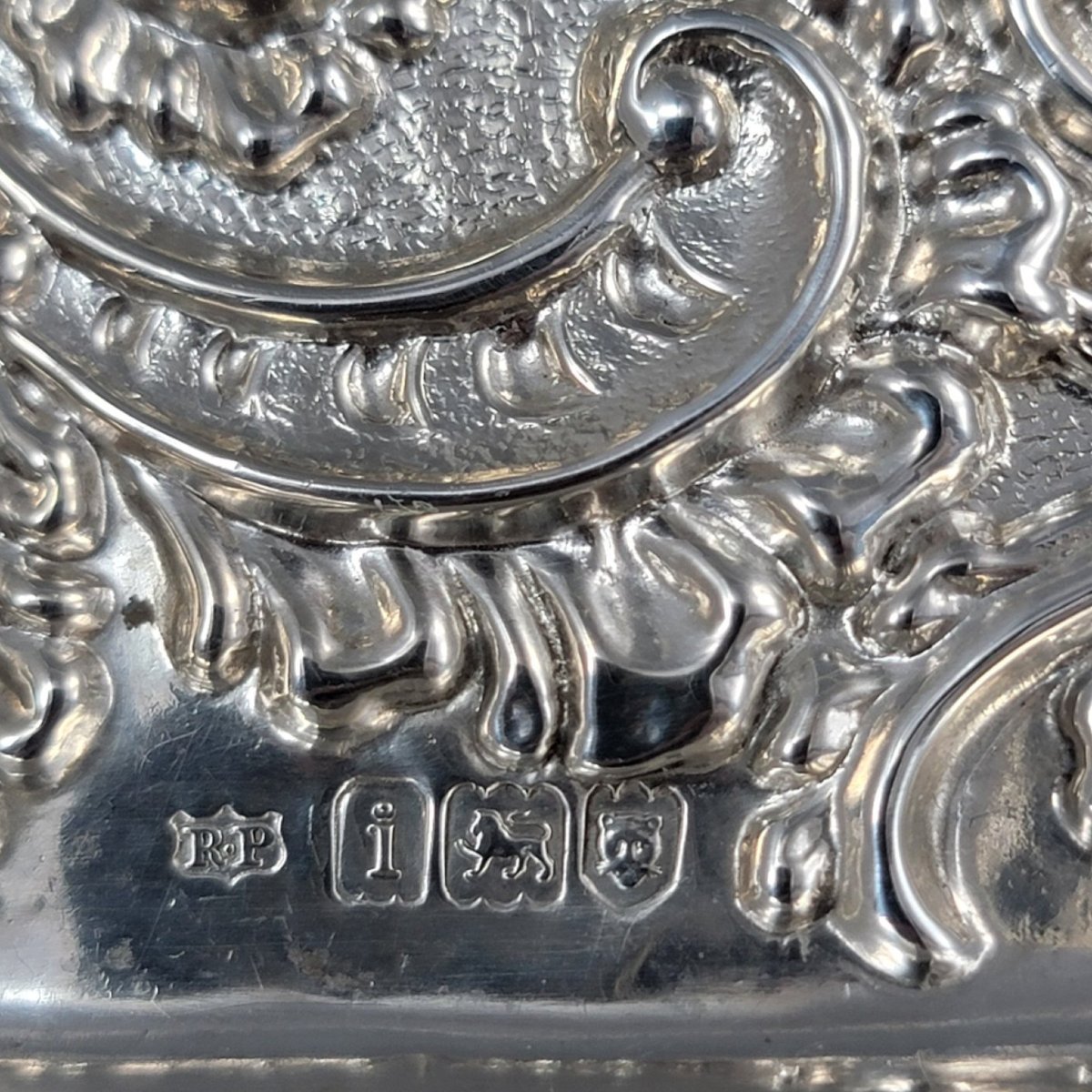 Plateau à cartes en argent sterling, Robert Pringle & Sons, Londres, 1904-photo-2