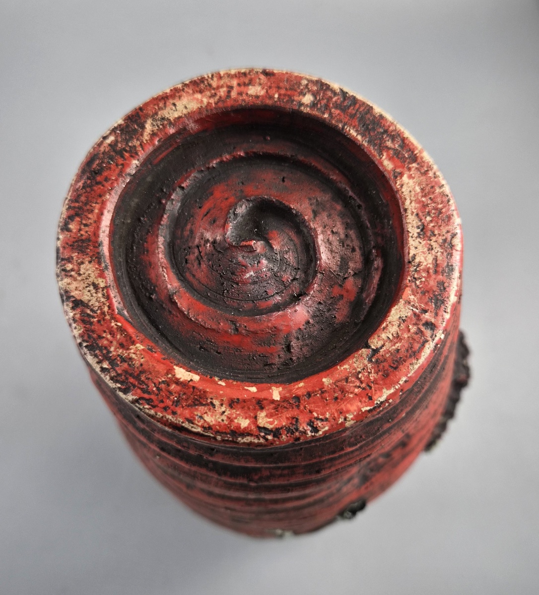 Vase japonais Sumida Gawa à décor sculptural de paysage avec cerf, Meiji–Taishō-photo-7