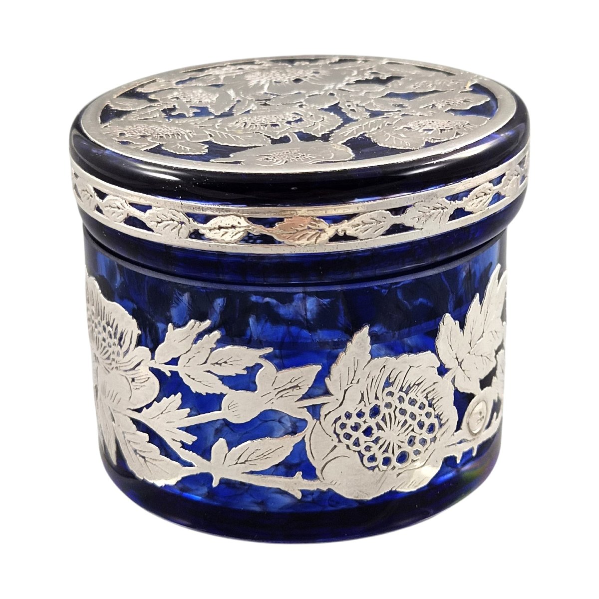 Boîte à bijoux en verre bleu à décor d'argent, attribuée à Laugharne Glass, Pays de Galles-photo-3