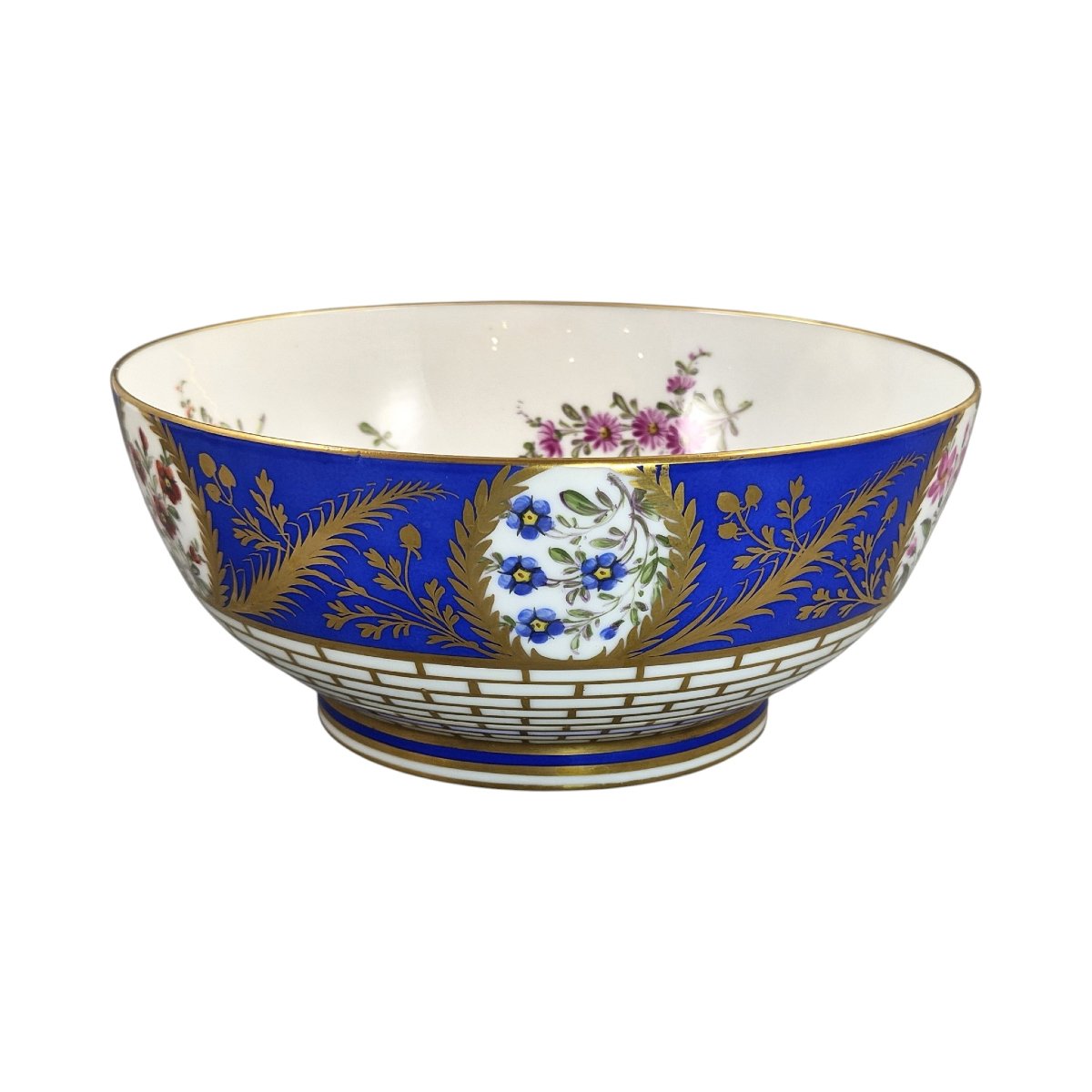 Attributed To Samson Paris Blue Ground Footed Porcelain Bowl, Late 19th Century-photo-2