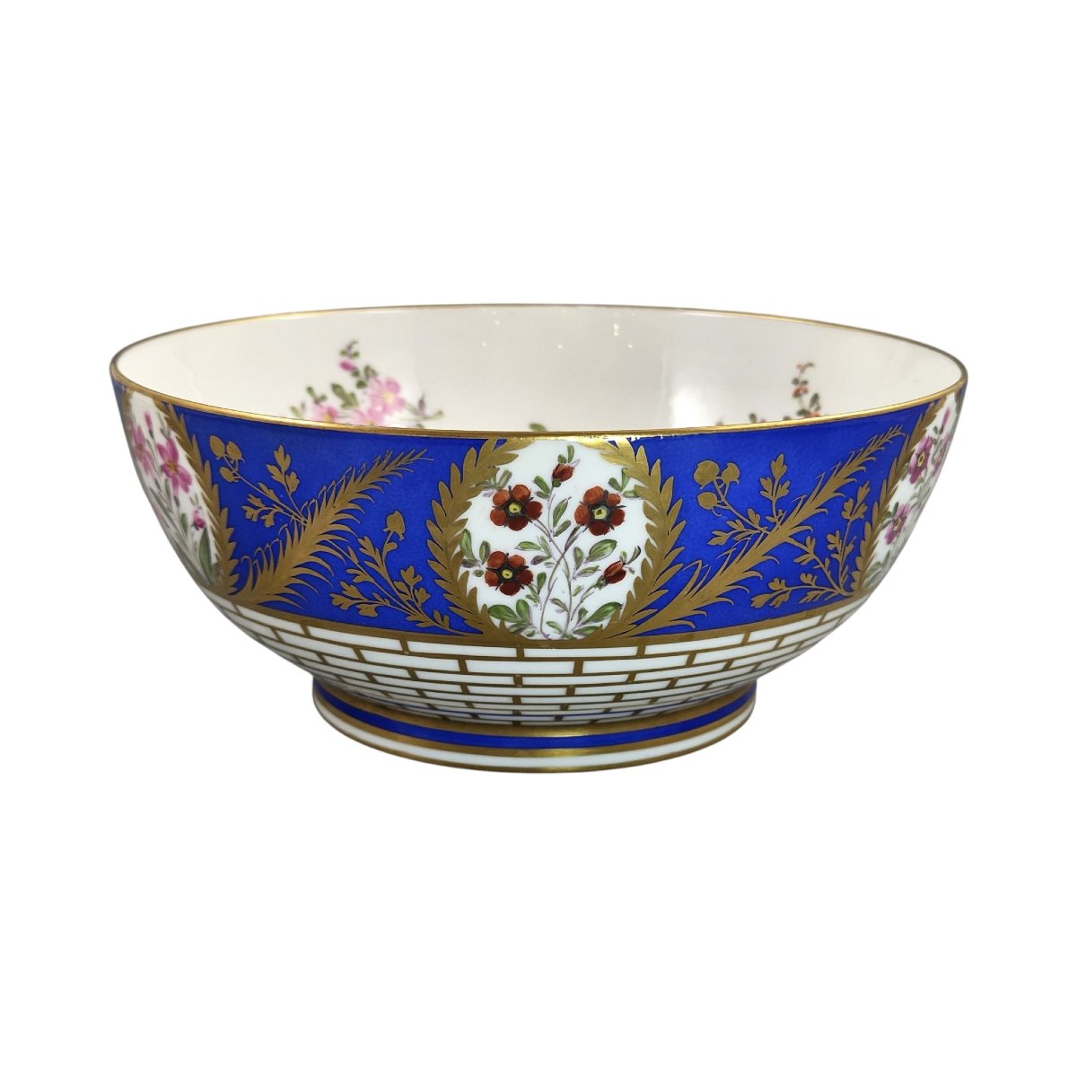 Attributed To Samson Paris Blue Ground Footed Porcelain Bowl, Late 19th Century-photo-4