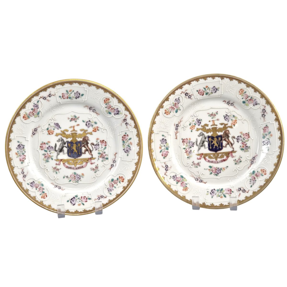 Edmé Samson & Cie Paris Armorial Porcelain Plates, C.1890