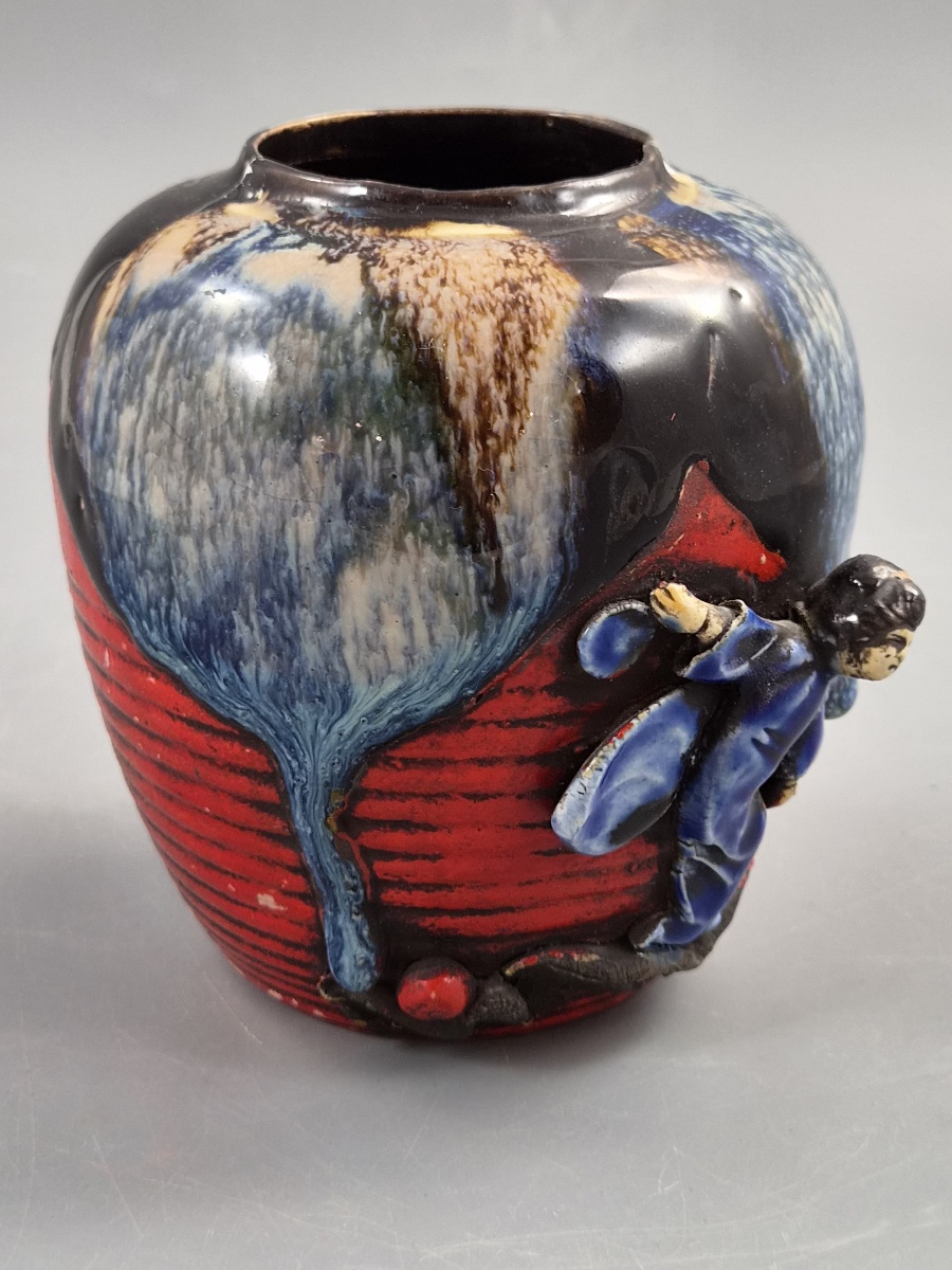 Japanese Sumida Gawa Jar Vase, Climbing Figure, Blue Flambé Glaze, Taishō–shōwa C.1920–30s-photo-3
