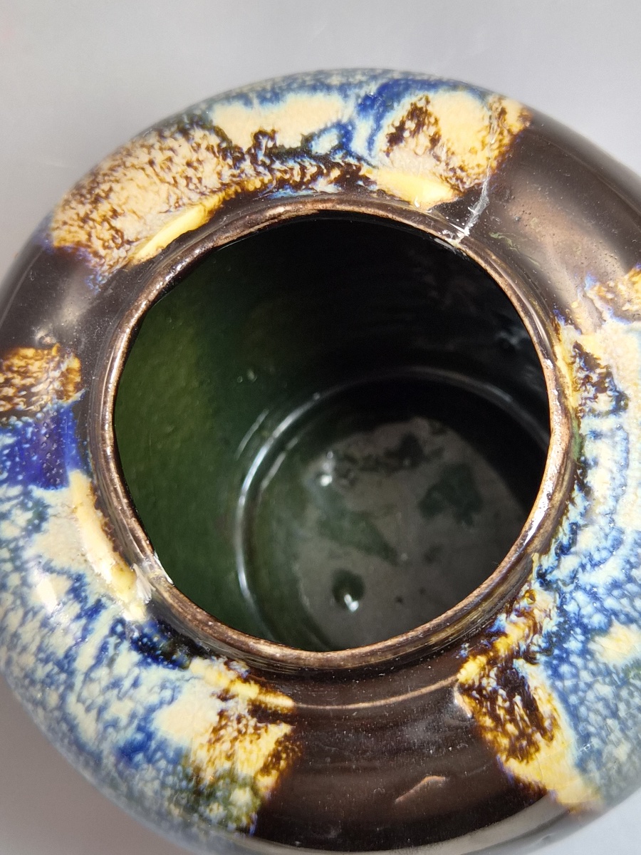 Japanese Sumida Gawa Jar Vase, Climbing Figure, Blue Flambé Glaze, Taishō–shōwa C.1920–30s-photo-7