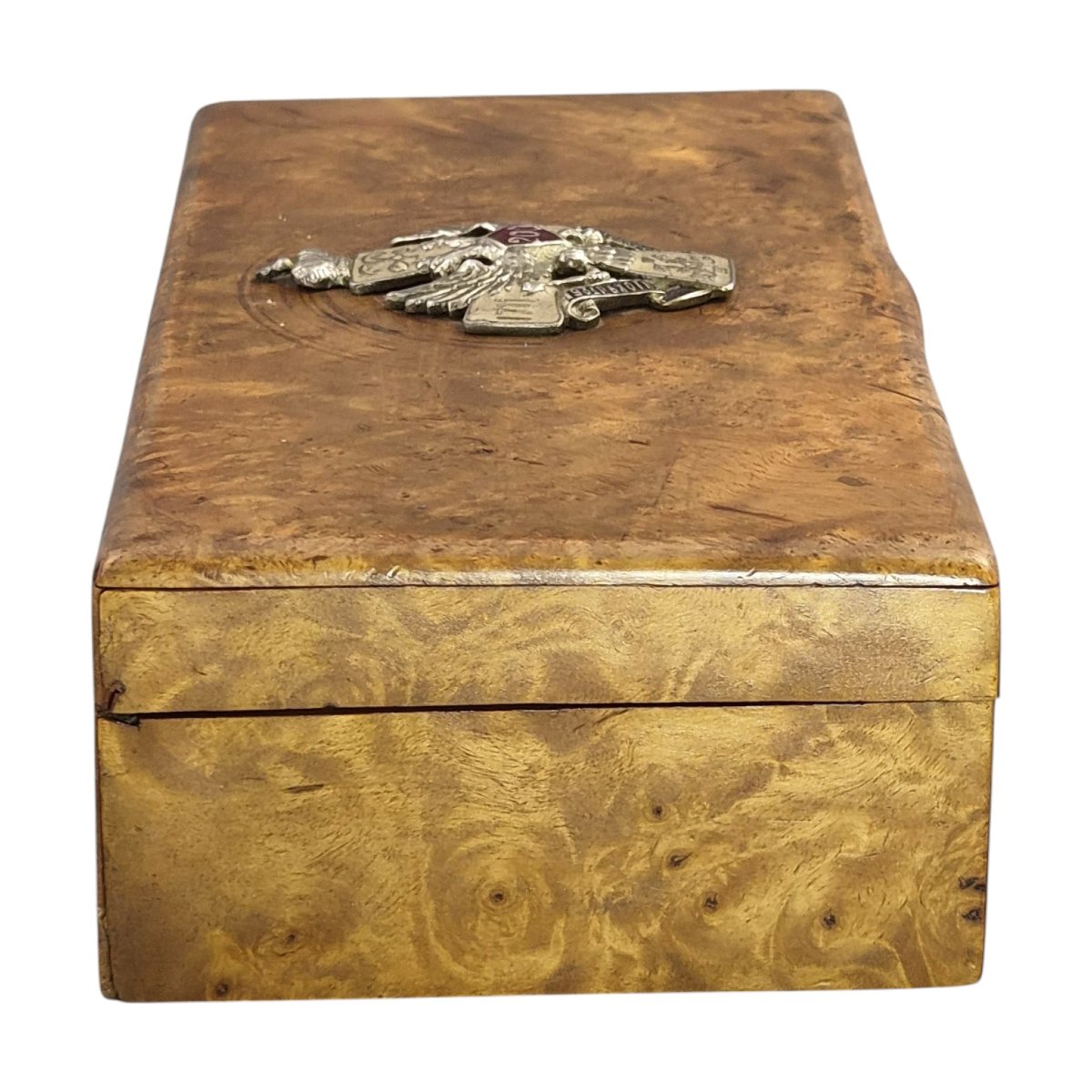 1914 Russian Karelian Birch Officer’s Box With Silver Enamel Regimental Badge-photo-4