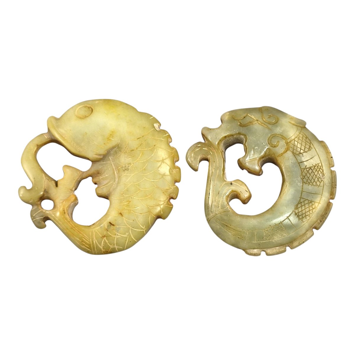 Ensemble De Trois Amulettes Chinoises En Pierre Style Fangu, Disque Bi, Qilin, Dragon Chilong-photo-2