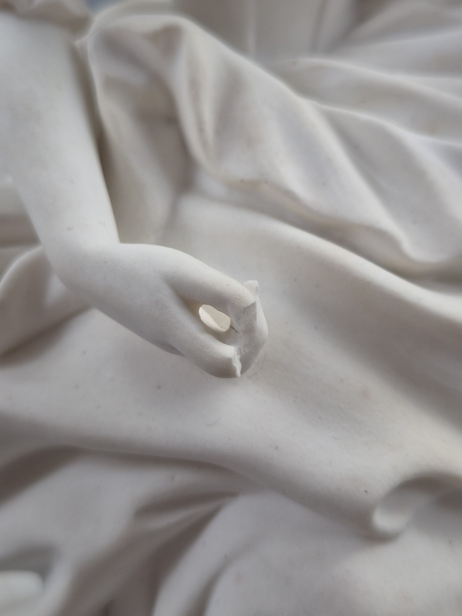 Statuette en porcelaine de Paris « La Dormeuse » d’après Michel Victor Acier, vers 1850-1880-photo-7