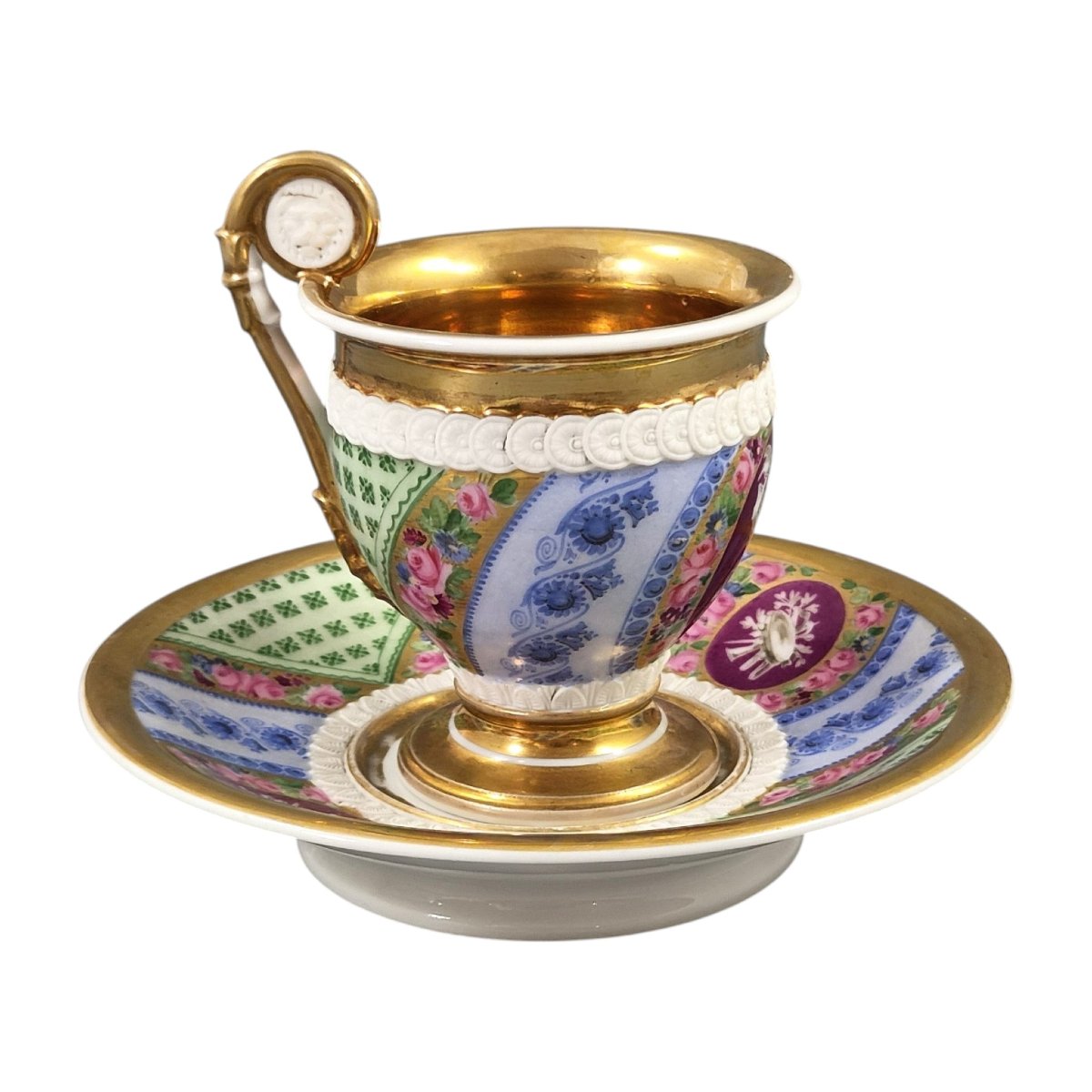 Tasse litron et soucoupe en porcelaine de Vieux Paris à tête de lion, vers 1820-photo-3