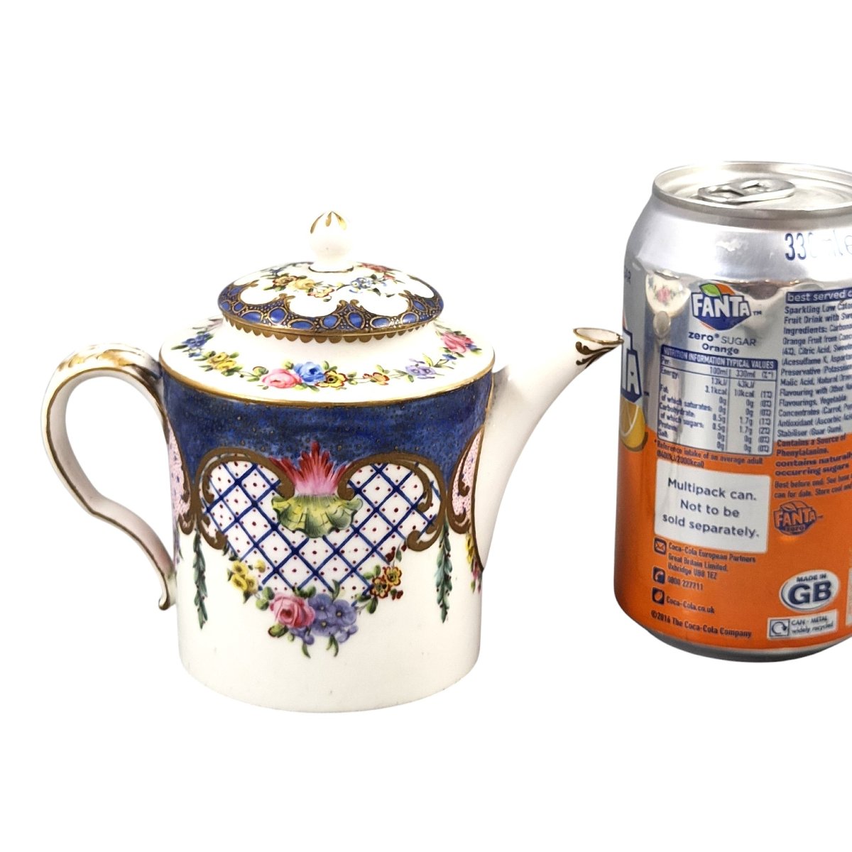 Royal Sèvres Litron Soft-paste Teapot, Louis XV Period, 1772-photo-8