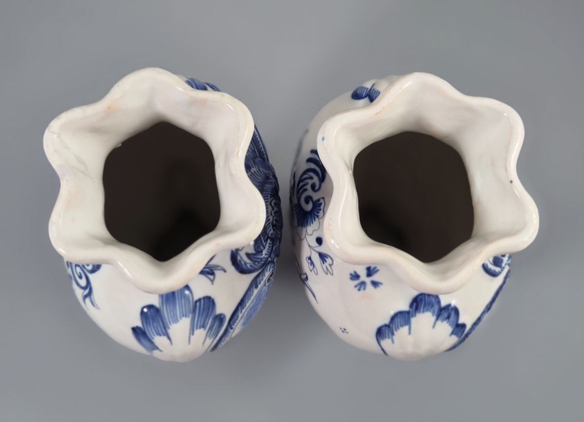 Pair Of Blue-and-white Desvres Earthenware Vases, Fourmaintraux-courquin, Circa 1880-photo-1