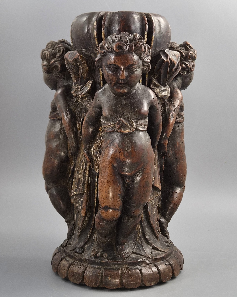 Base de torchère baroque italienne en noyer sculpté, trois putti, Venise, XVIIe-XVIIIe-photo-3