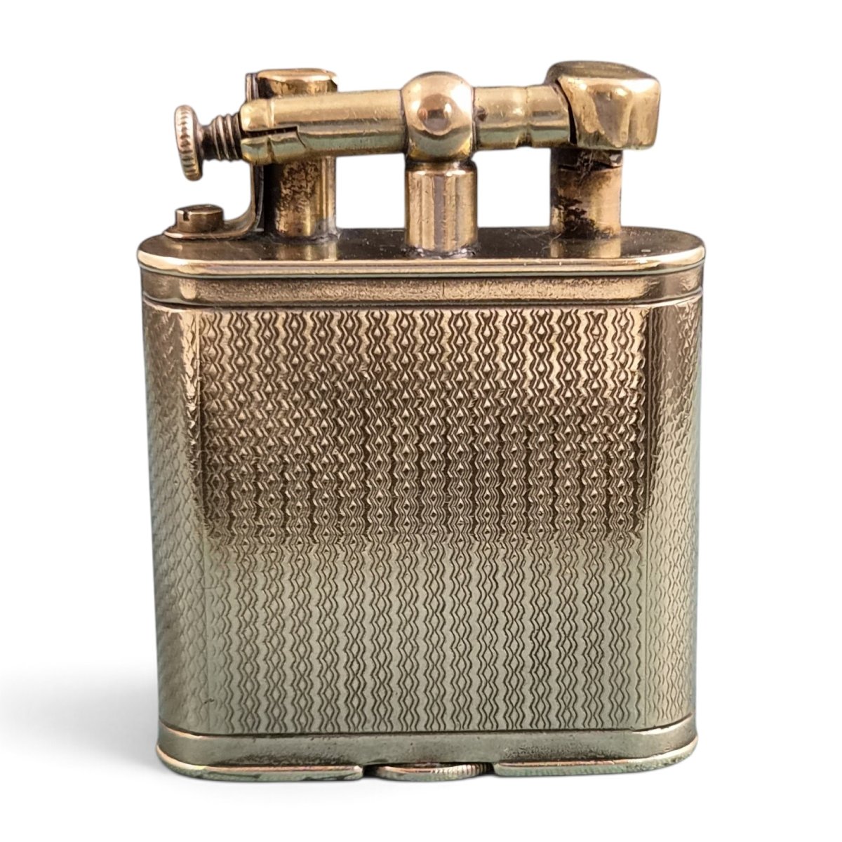 Briquet Dunhill Unique B à bras droit en laiton doré, vers 1926-1928