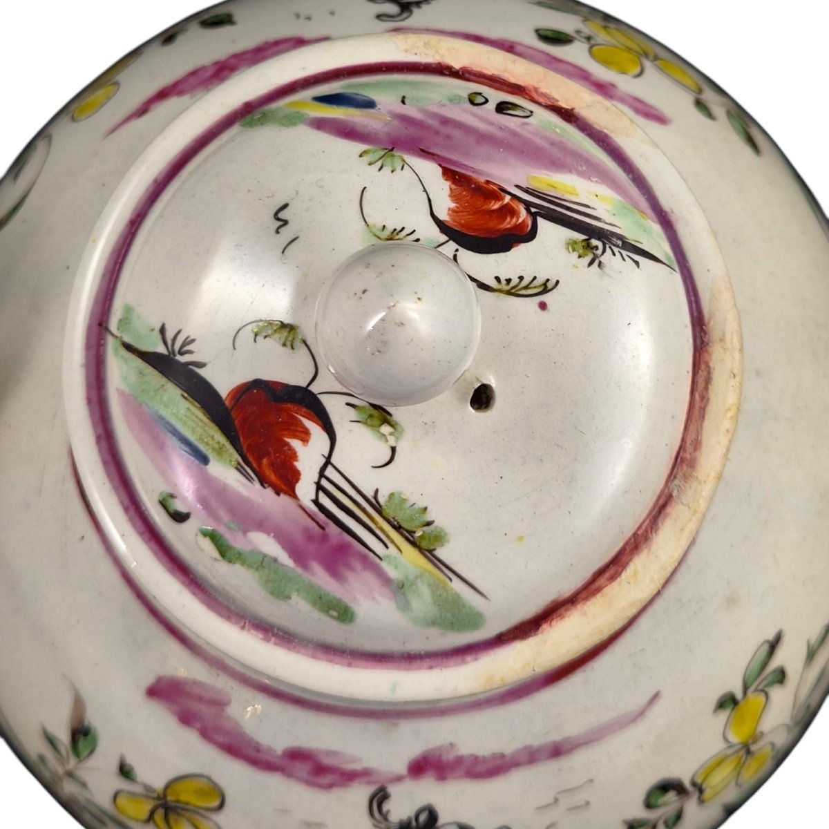 Théière en creamware à décor chinoiserie polychrome, vers 1770-1785-photo-5