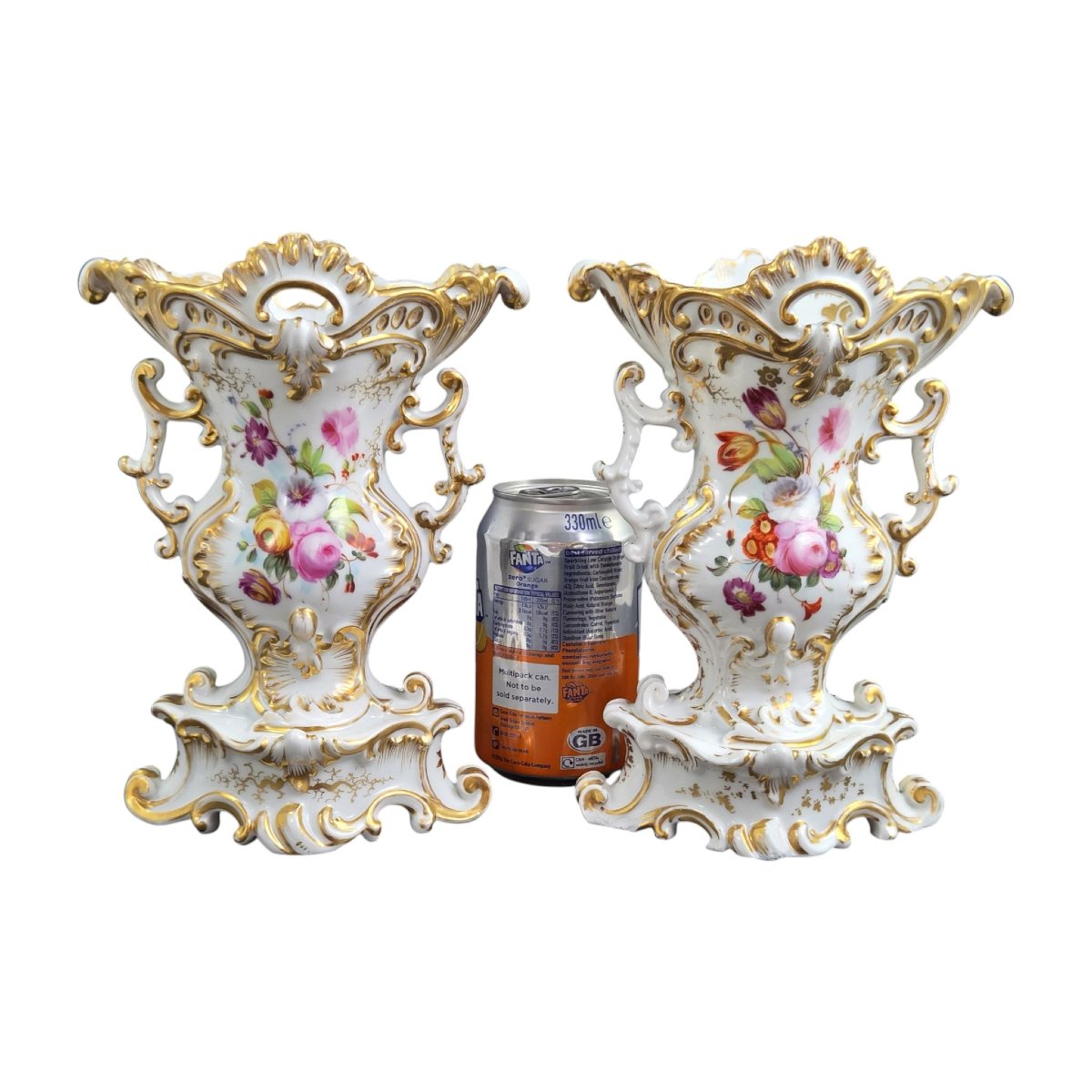 Pair Of Rocaille Vases In Jacob Petit Porcelain, Fontainebleau, Circa 1840-photo-4