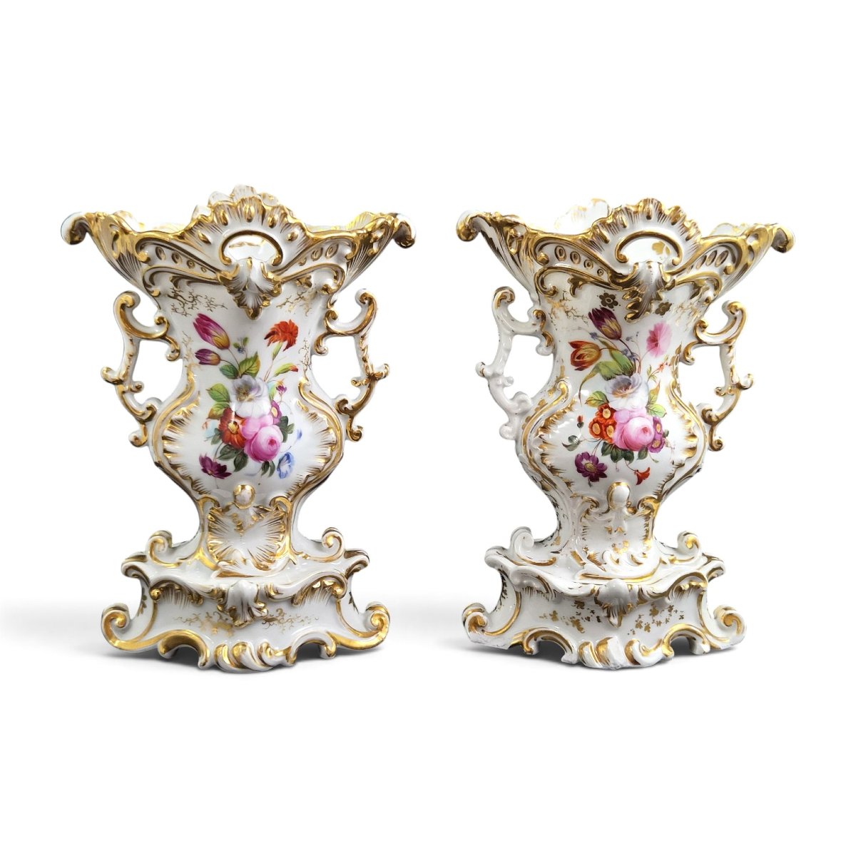 Pair Of Rocaille Vases In Jacob Petit Porcelain, Fontainebleau, Circa 1840