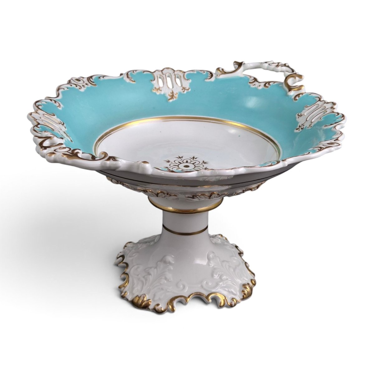 Coalport, coupe sur pied en porcelaine turquoise, vers 1840–1850
