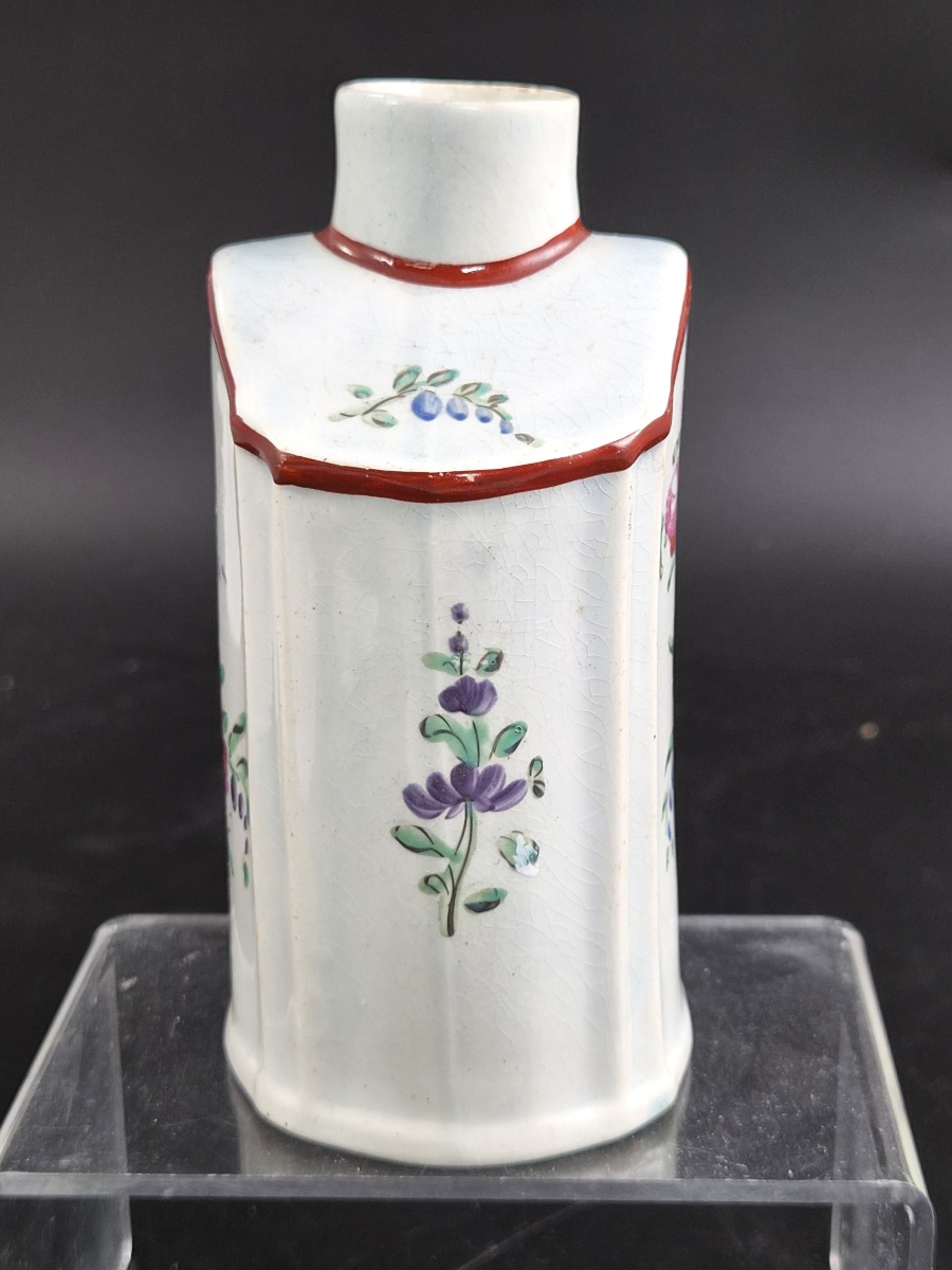 Boîte à thé de la Leeds Pottery aux émaux floraux, double marque, vers 1780-photo-2