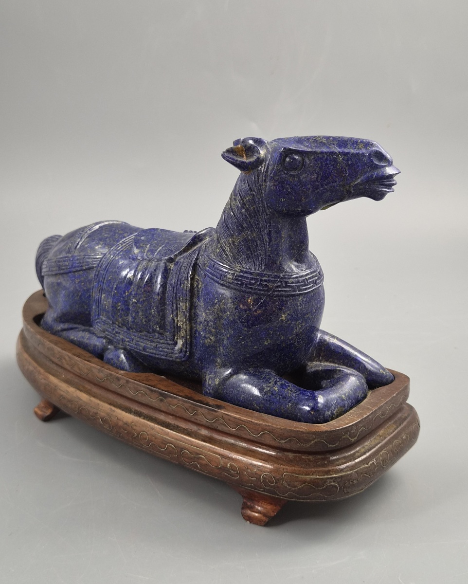Large Pair Chinese Lapis Lazuli Recumbent Horses On Silver Inlaid Stands, Late Qing-photo-3