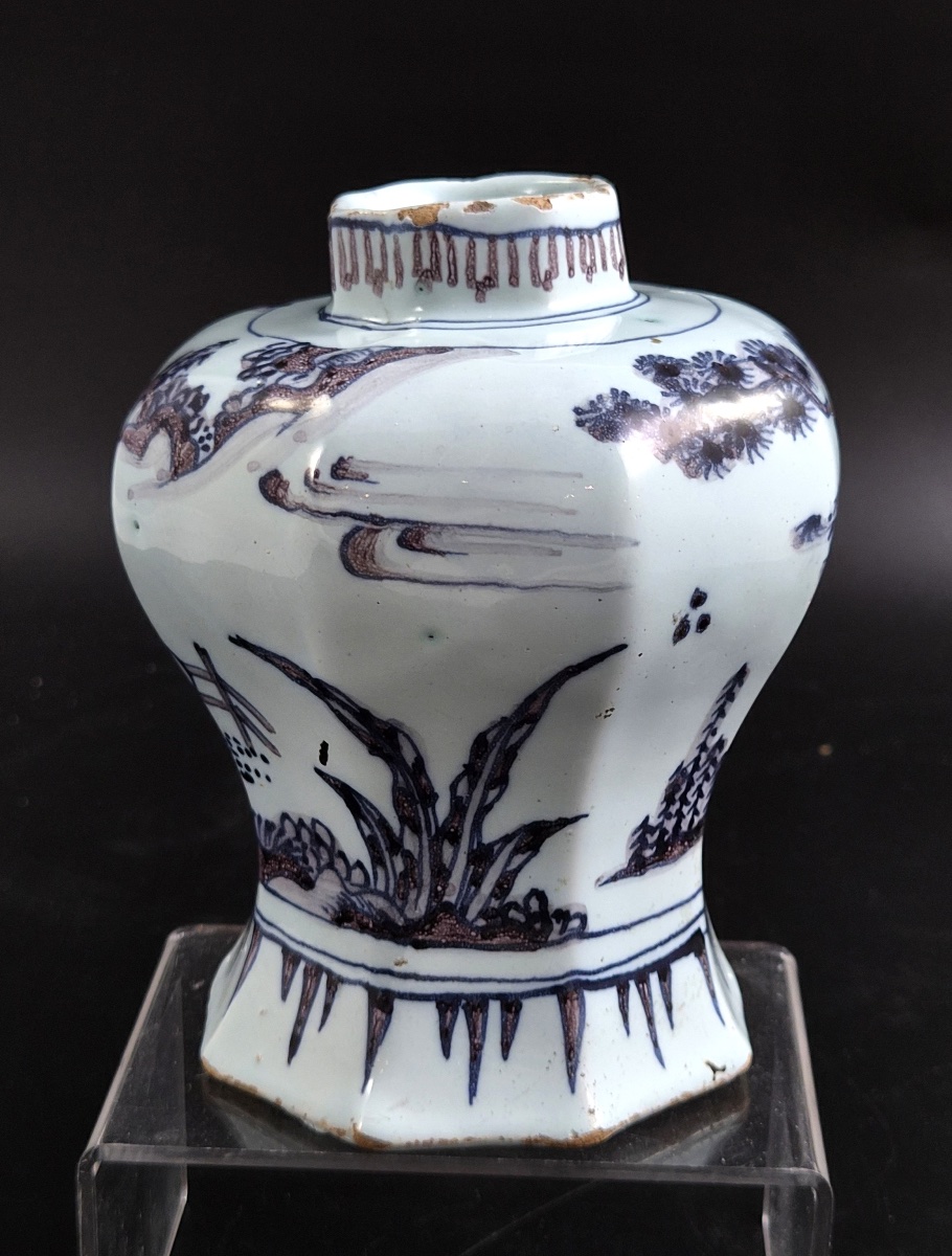 Antique Dutch Delft Blue And Manganese Octagonal Baluster Vase, Chinese Scholar, C.1680-photo-3