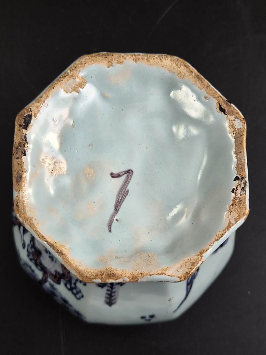 Antique Dutch Delft Blue And Manganese Octagonal Baluster Vase, Chinese Scholar, C.1680-photo-5