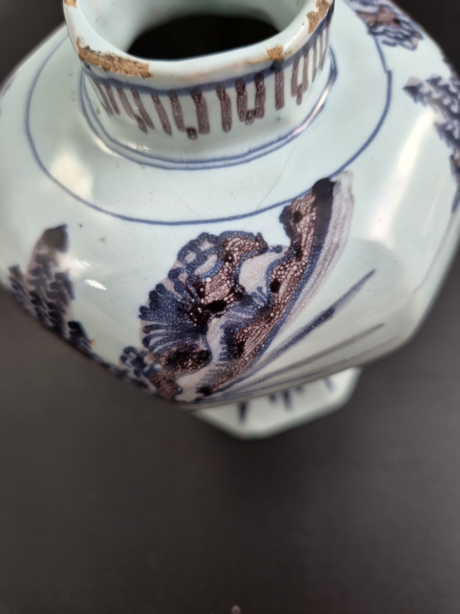 Antique Dutch Delft Blue And Manganese Octagonal Baluster Vase, Chinese Scholar, C.1680-photo-8
