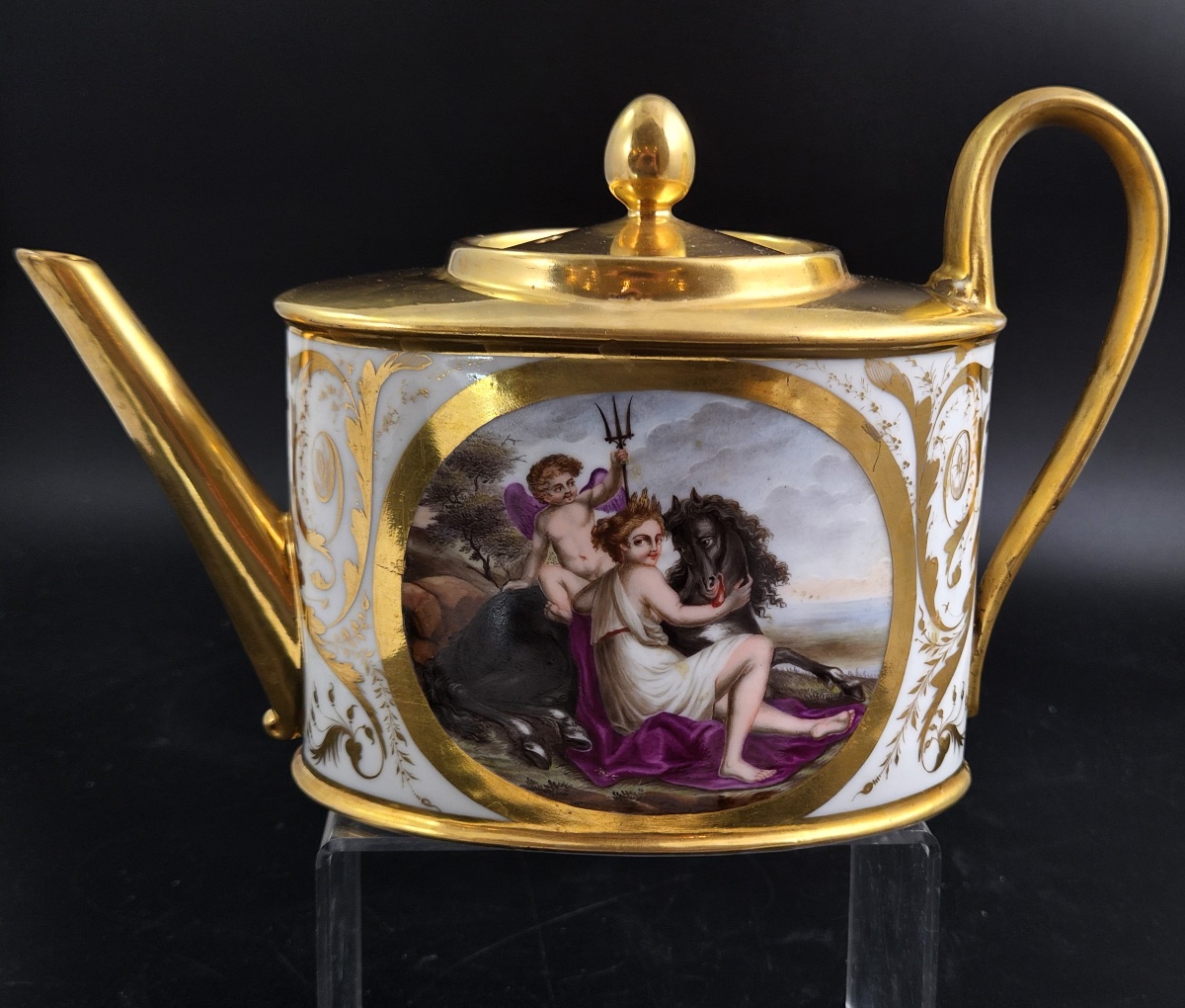 Théière en porcelaine de Paris, Bringeon rue Vivienne, scènes mythologiques, vers 1810-photo-3