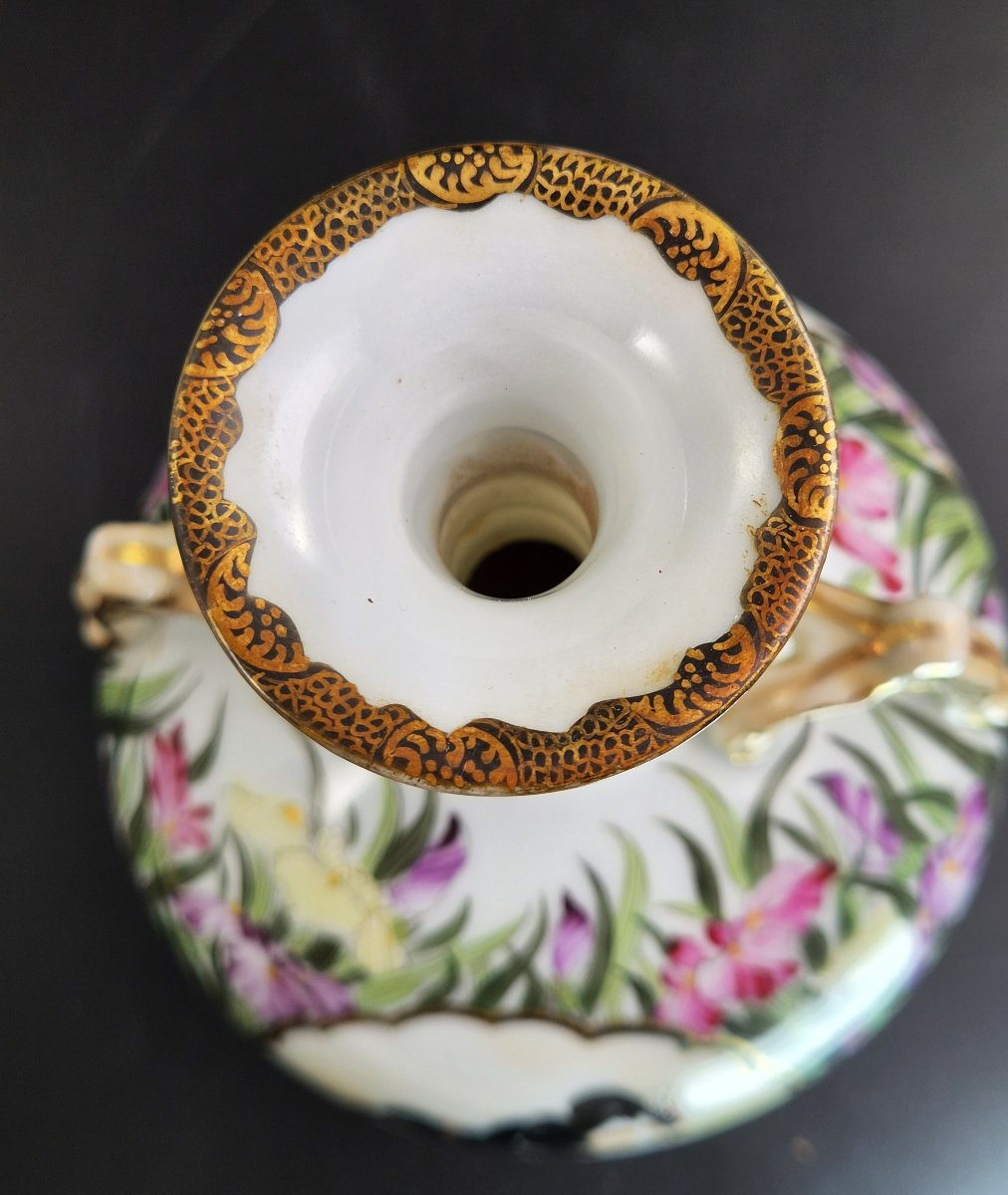 Paire de vases en porcelaine de Yokohama, époque Meiji, atelier Takasaka Toemon-photo-2