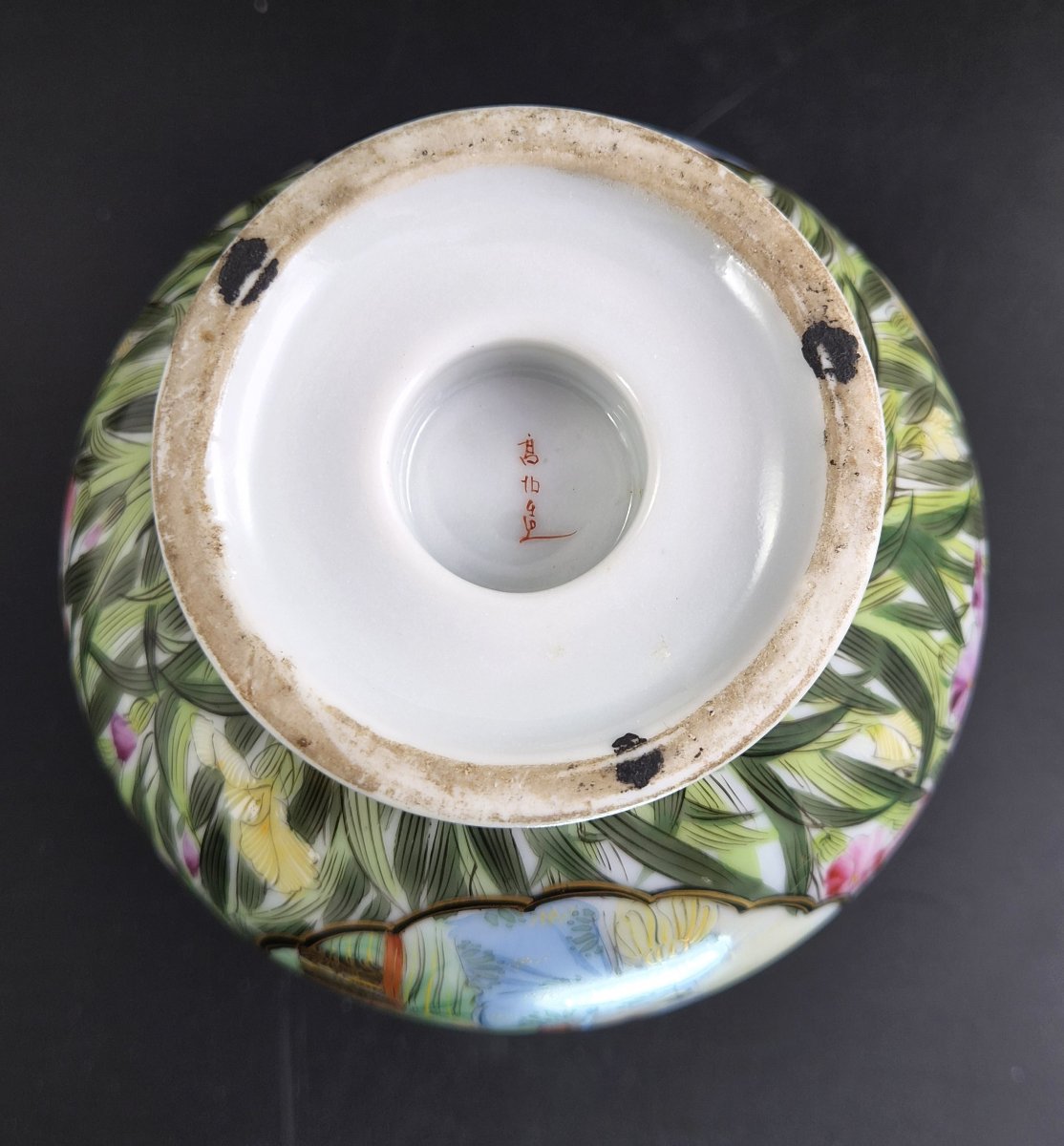 Paire de vases en porcelaine de Yokohama, époque Meiji, atelier Takasaka Toemon-photo-4