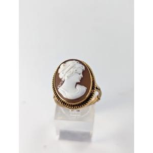  Gold Cameo Ring, 1914.