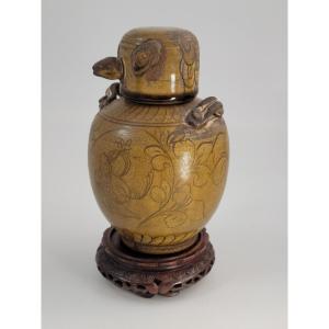 Rare 19thc Chinese Folk Stoneware Jar With Bird-form Lid – Southern Kilns