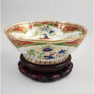 Chamberlain Worcester "dragon In Compartments" Bowl, C.1815, Mahogany Stand