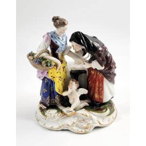 Aelteste Volkstedt – Groupe en porcelaine « La Chiromancienne et Cupidon », 1915