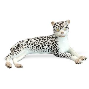 Samson, Paris. Figurine en porcelaine d’un léopard, vers 1850–1860