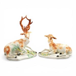 Derby Porcelain Pair Of Deer “stag And Doe At Lodge”, C.1765–1770