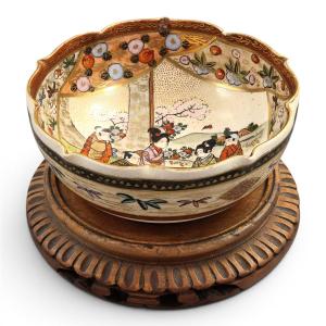 Japanese Meiji Satsuma Hanami Bowl, Kyoto Export Ware, C. 1880–1895