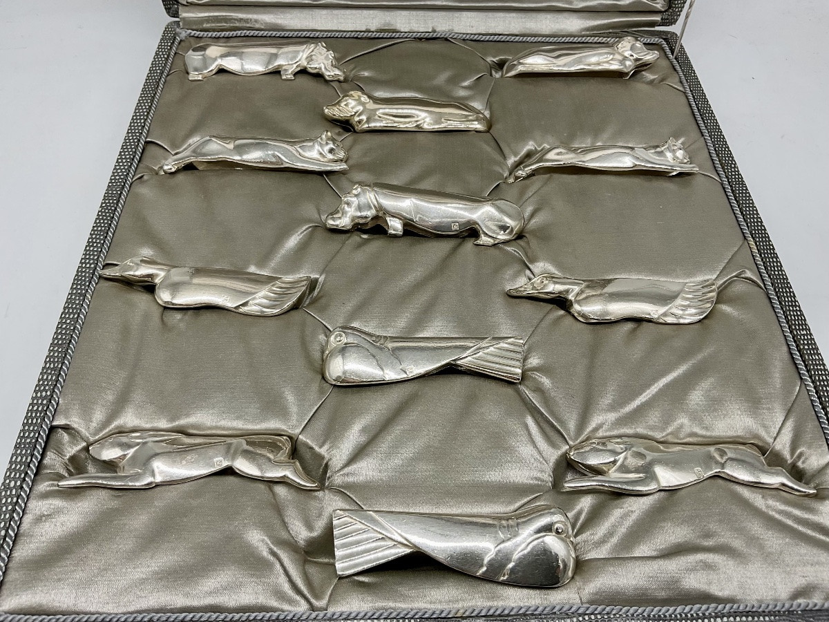 12 Portes Couteaux Animaliers en Métal Argenté ,Art Déco,ERCUIS.-photo-2