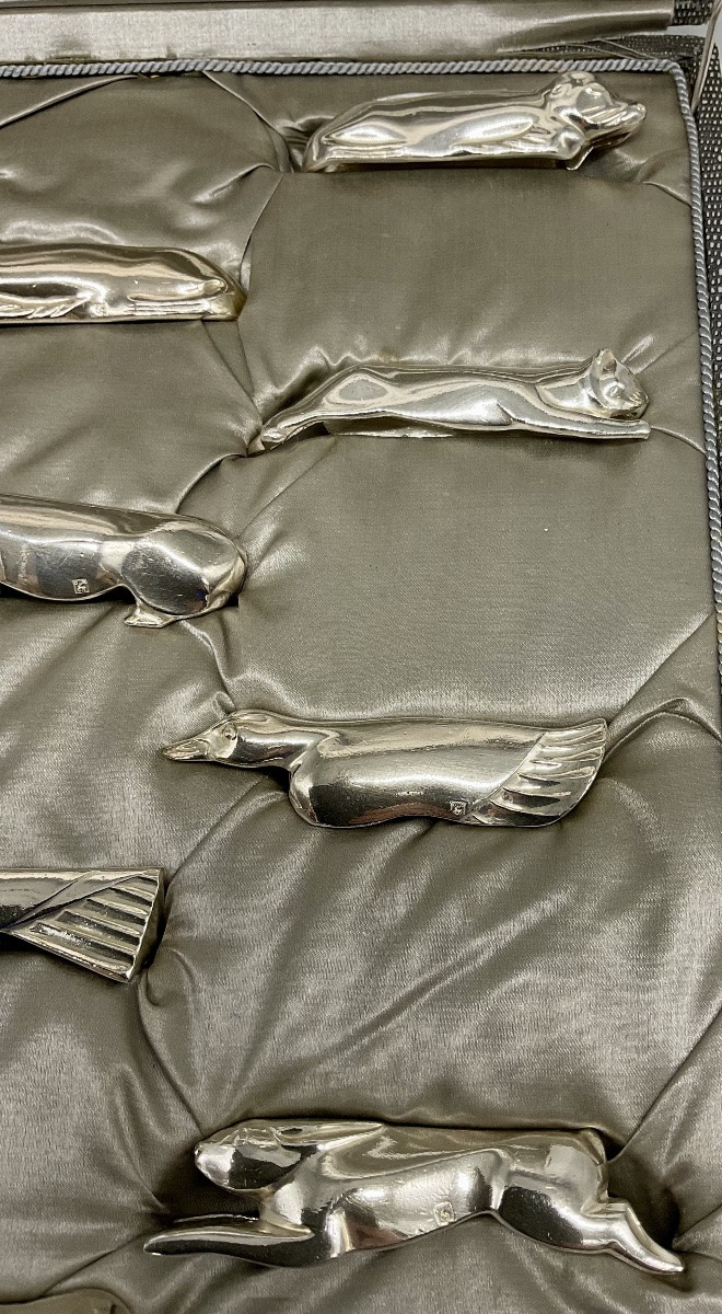 12 Portes Couteaux Animaliers en Métal Argenté ,Art Déco,ERCUIS.-photo-2