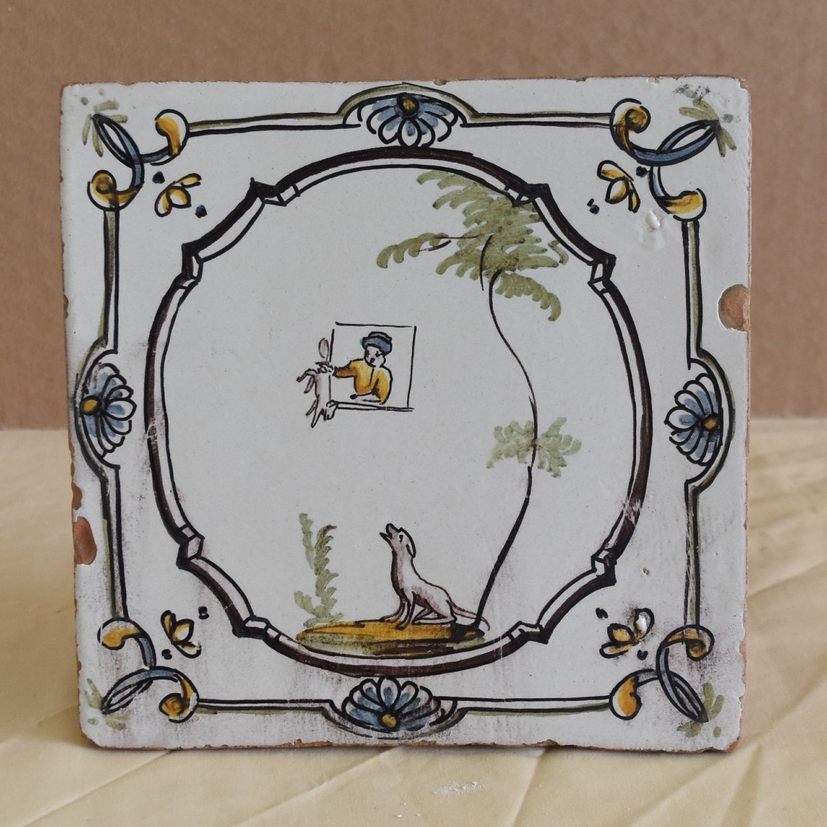 Macon  XVIIIeme Carreau De Poêle