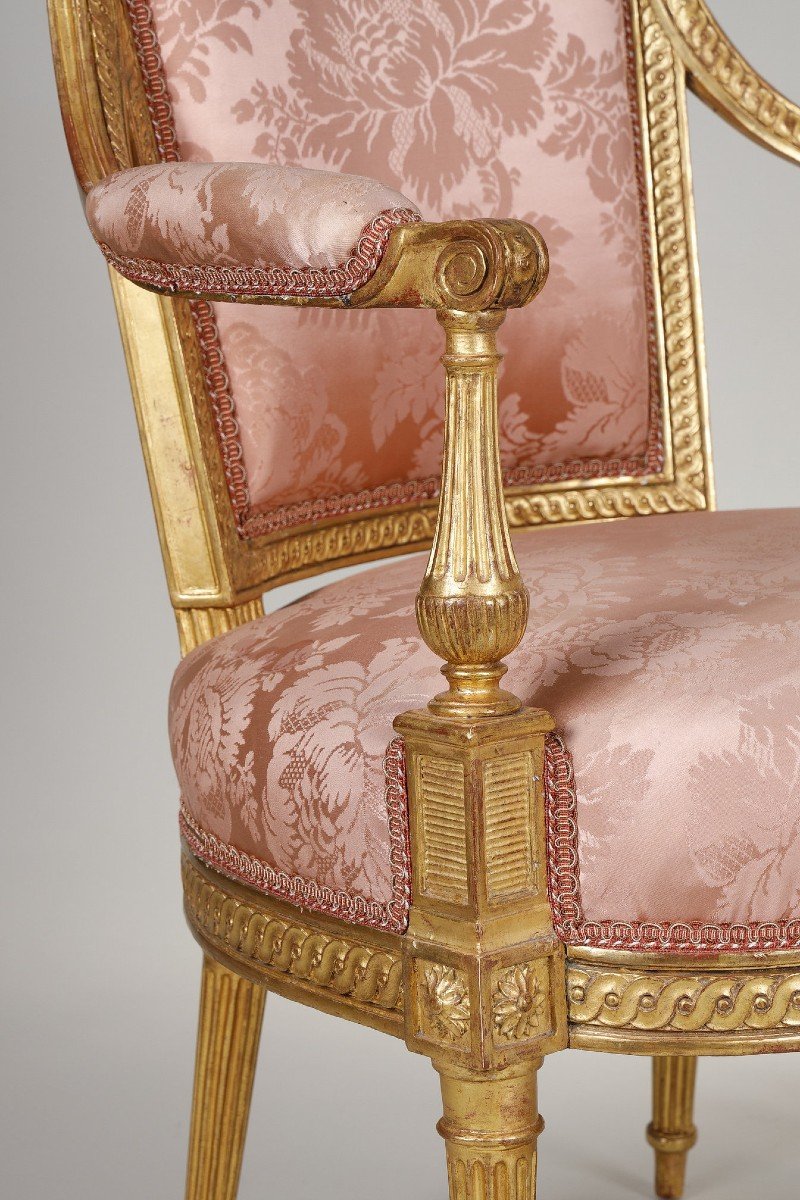 Louis XVI Period Living In Gilded Wood-photo-6